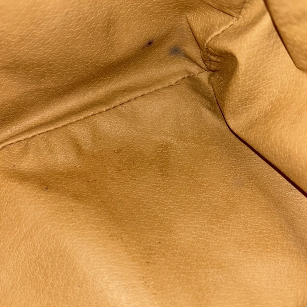 Pollini Handbag in Cream and Tan - Picture 11 of 11